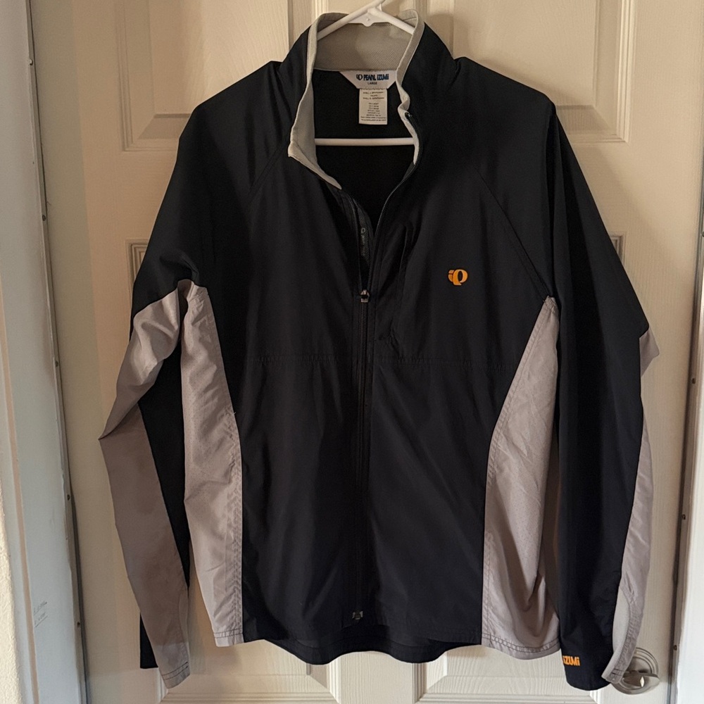 Pearl Izumi Black and Gray Lightweight Cycling Jacket with Logo